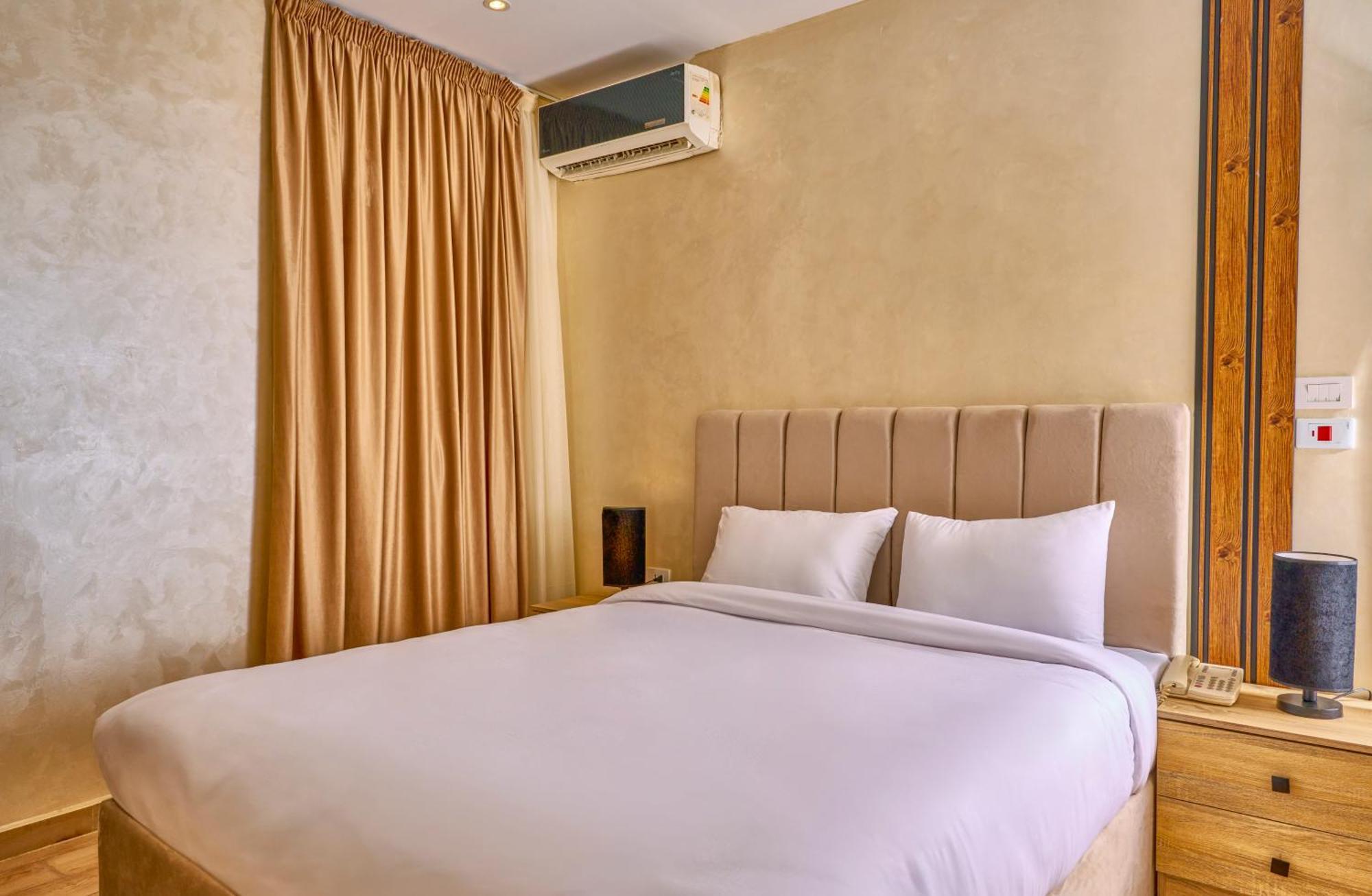 Cleopatra Tower Pyramid View Hotel Kafrat al Jabal Exterior foto